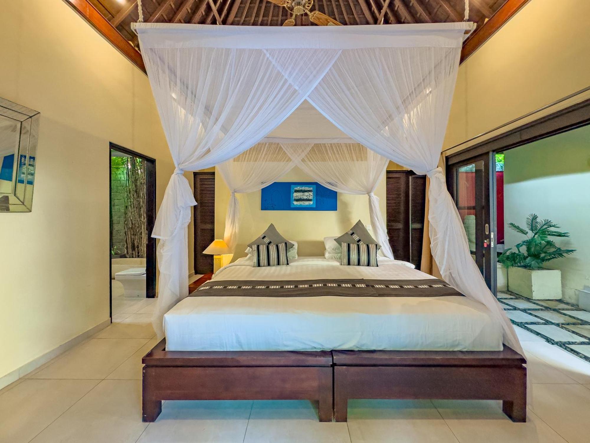 Villa Bugis Abimanyu Seminyak 客房 照片