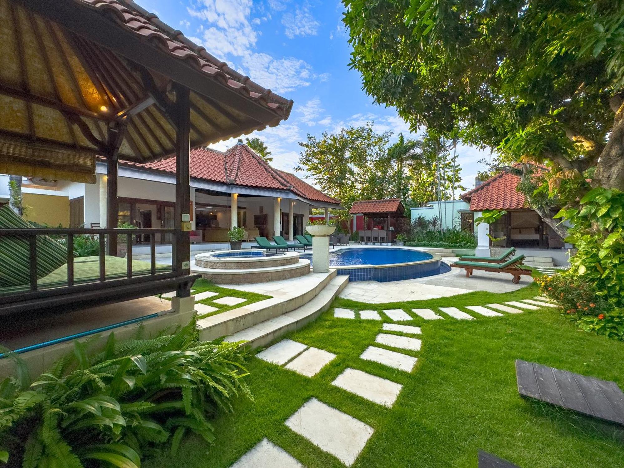 Villa Bugis Abimanyu Seminyak 客房 照片