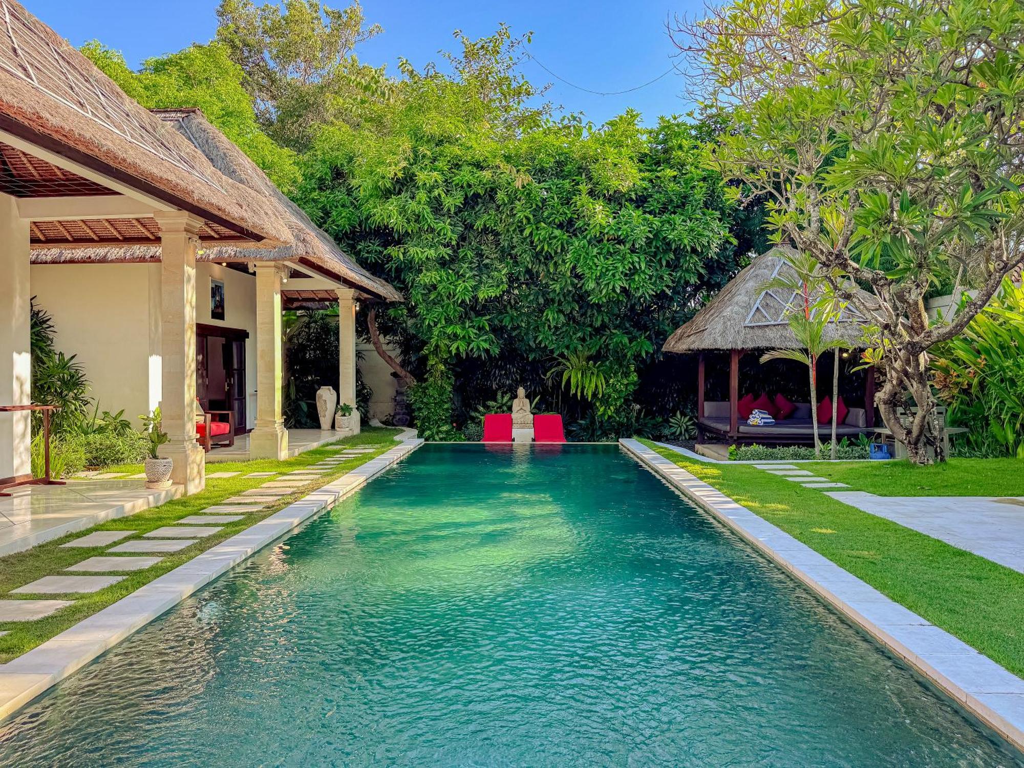 Villa Bugis Abimanyu Seminyak 客房 照片