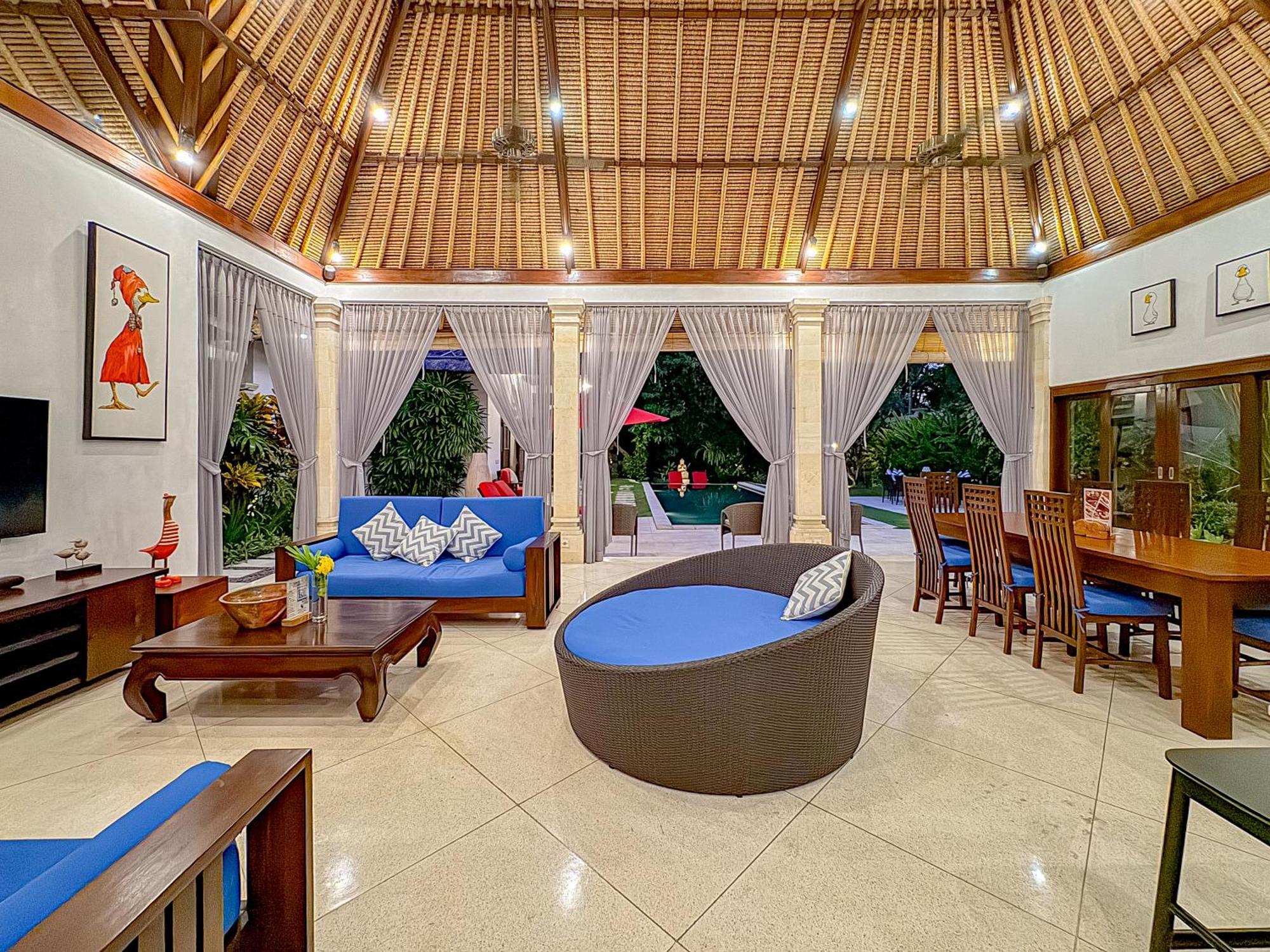 Villa Bugis Abimanyu Seminyak 客房 照片