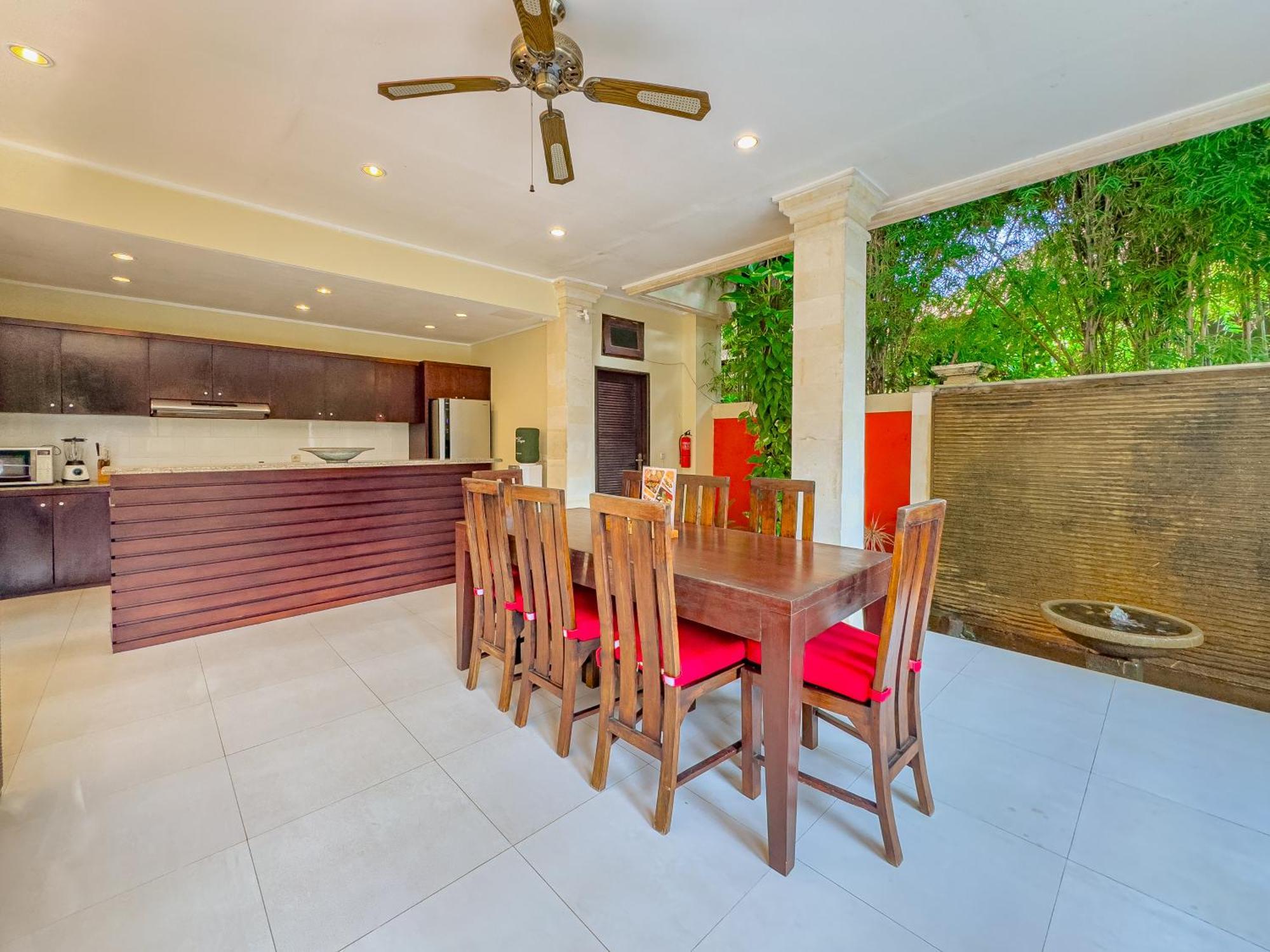 Villa Bugis Abimanyu Seminyak 客房 照片